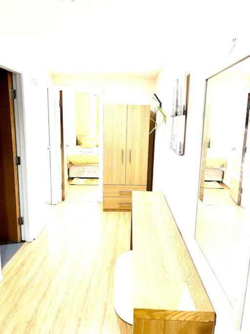 Alluring 2 Bedroom Leeds City Centre Apartment- Self Check-In,Balconied Apartment 外观 照片